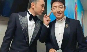 原来我们被骗了！离婚后无儿无女的尼格买提，早已走上另一条道路